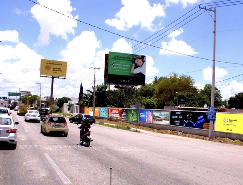 Carteleras de piso en la carretera Conkal–Mérida, del catálogo de Espaciales